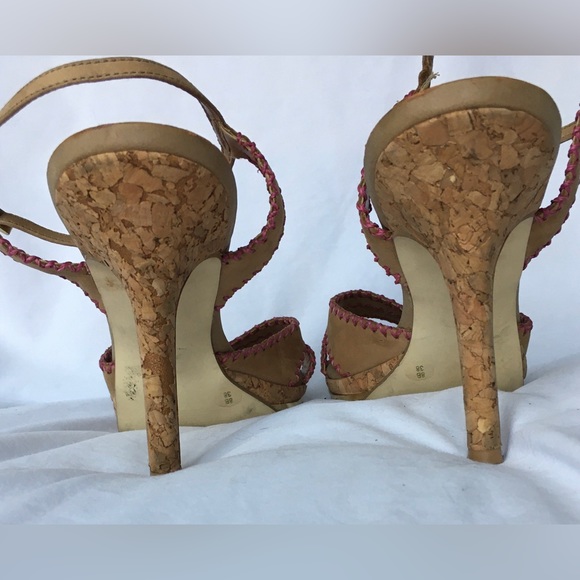 Y2k Bcbg cork tan/pink summer heels with gold trim - Picture 6 of 9